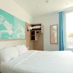 Hotel De Paris 3*