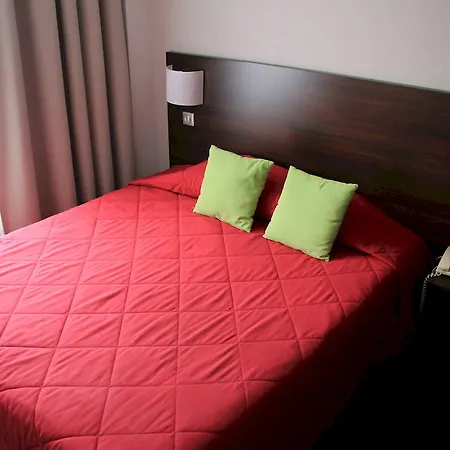 De Paris Hotel