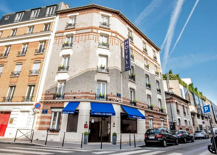 De Paris Hotel 3*